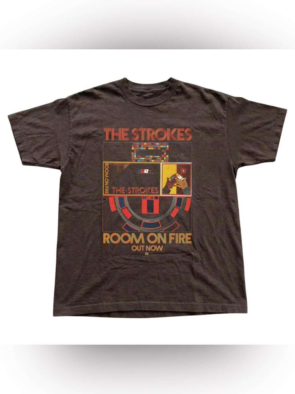 Room On Fire Of The Strokes Graphic Tee - Dark Brown Metal Retro 90s Style